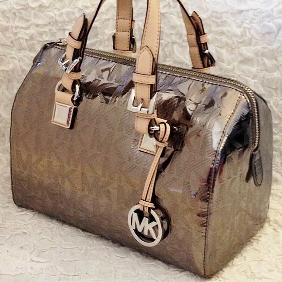 EUC MICHAEL KORS GRAYSON SIGNATURE MIRROR METALLIC BAG